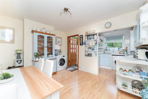 82 Denison Road, Feltham, TW13 4QG