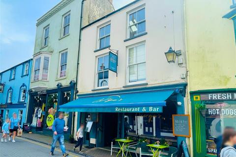 St. Georges Street, Tenby