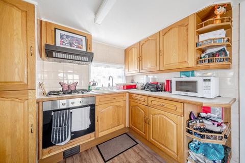 2 bedroom park home for sale, Market Place, Tattershall, Lincoln