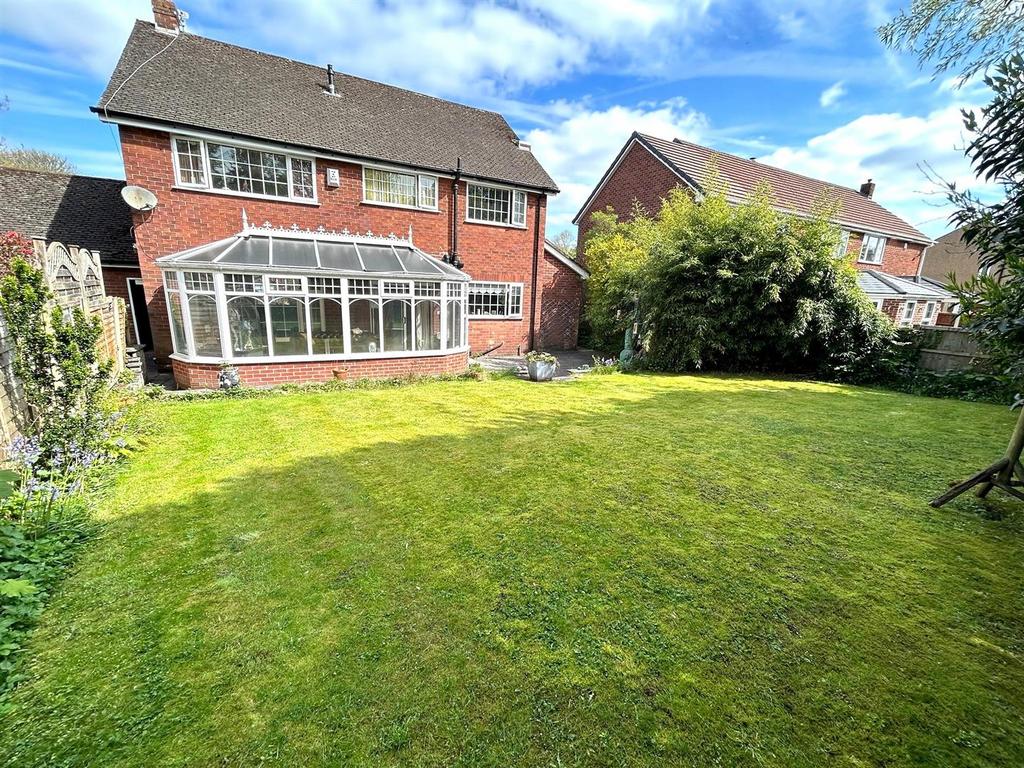Garden 2.jpg