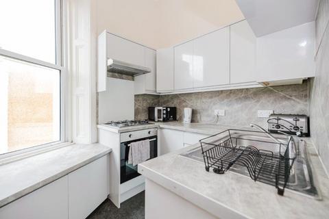 undefined, 3059L Lauriston Park, Edinburgh, EH3 9JA