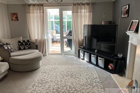 30 Arundel Drive, Cheadle, Stoke-on-trent, ST10 1YX