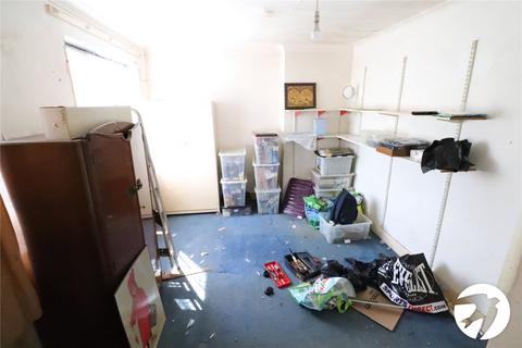 111 Elstree Gardens, Belvedere, DA17 5DR