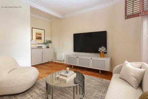 64 Eyre Place, Edinburgh, EH3 5EJ