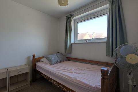 219 Dedworth Road, Windsor, SL4 4JW