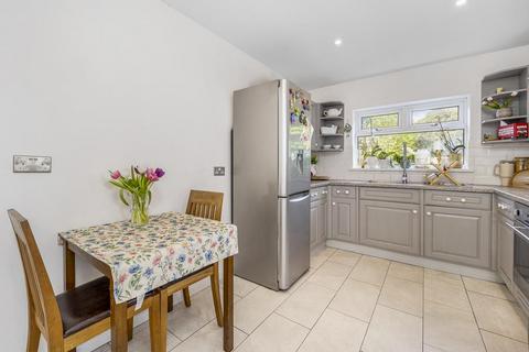 323 Pennygate, Spalding, PE11 1LQ