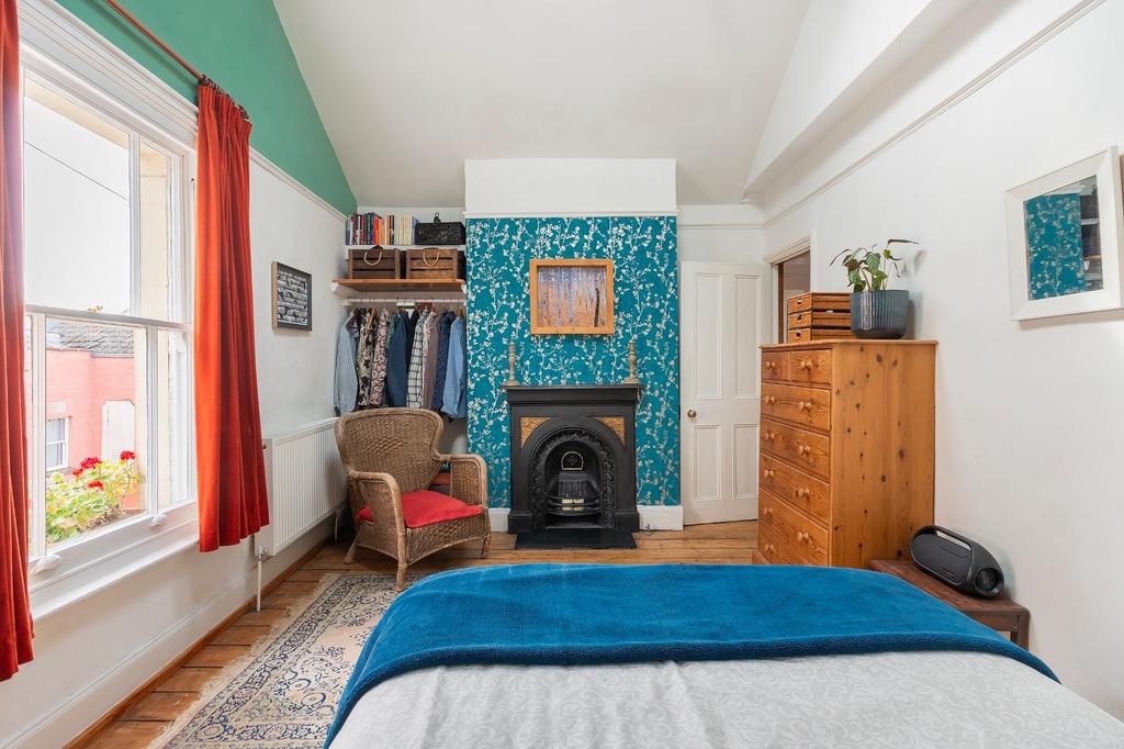 4 R5 RMR - Bedroom A.jpg