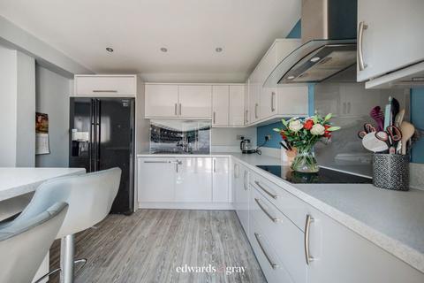 4 bedroom semi-detached house for sale, Old Lode Lane, Solihull, B92 8LW