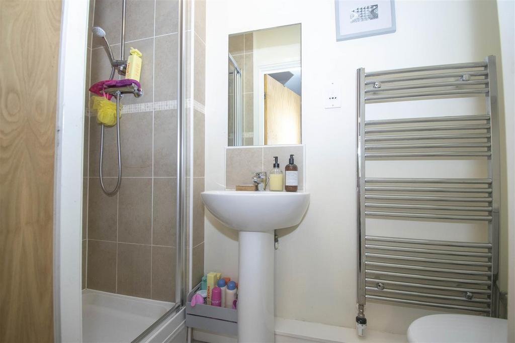 Ensuite shower room