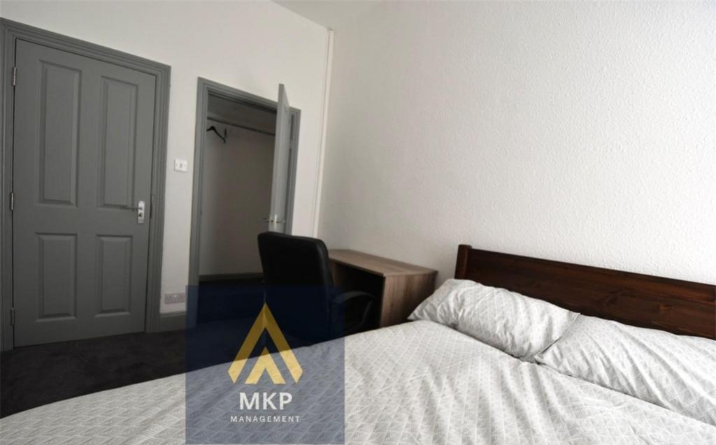 Bedroom 5 C.JPG