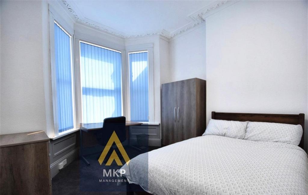 Bedroom 1 C.JPG