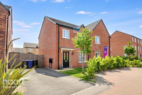 3 bedroom semi-detached house for sale, Heatherfields Crescent, Rossington, Doncaster