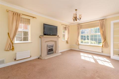 16 Pippin Close, Bidford On Avon, Alcester, B50 4QQ