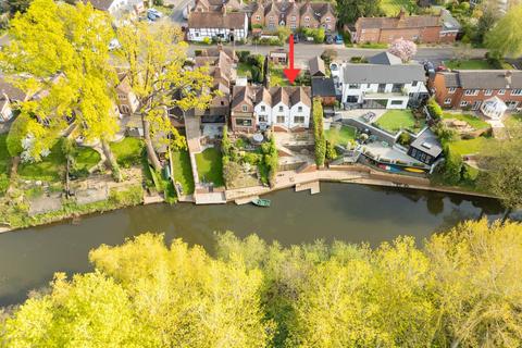 31 Keytes Lane, Barford, Warwick, CV35 8EP