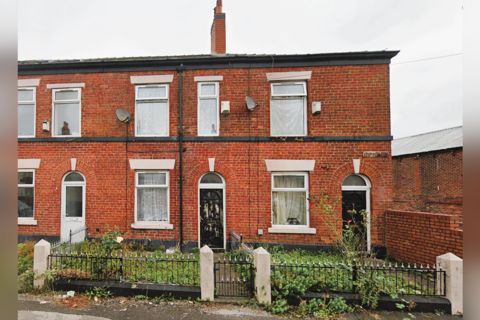 3 bedroom terraced house for sale, Oxford Street, Bury BL9