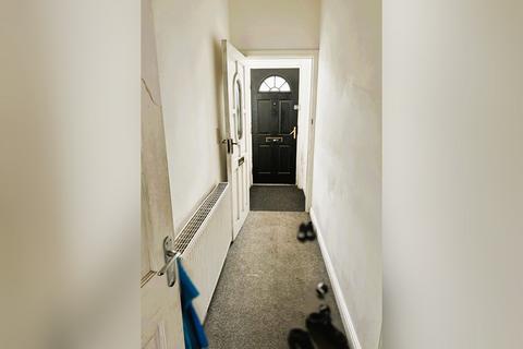 3 bedroom terraced house for sale, Oxford Street, Bury BL9