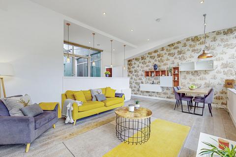 2 bedroom flat for sale, Albion Street, Glasgow G1