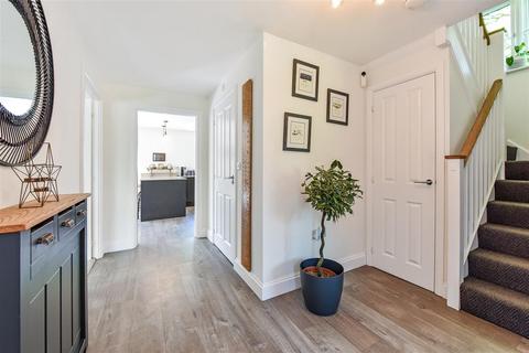 5 bedroom detached house for sale, Ditch Acre Grove, Clanfield