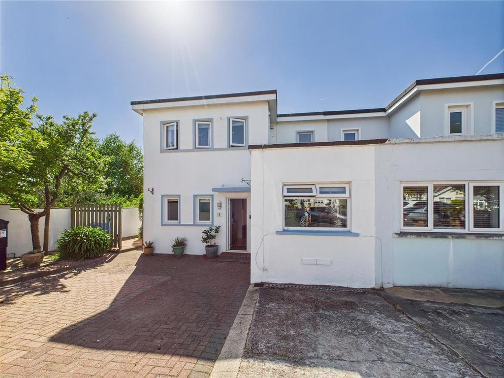 CAM04099 G0-PR0097-STILL011.jpg