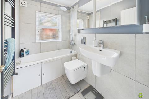 69b Church Road, Bexleyheath, DA7 4DL