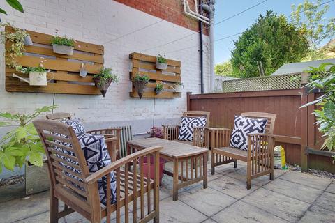 Flat 1, 22 Iddesleigh Road, Bournemouth, BH3 7JR