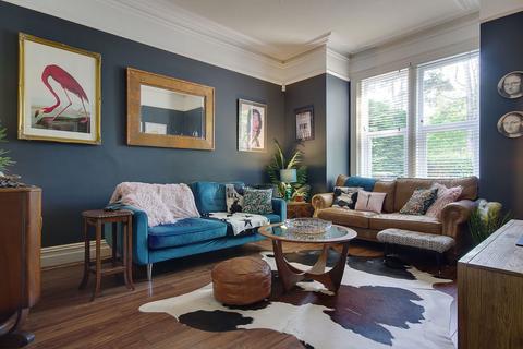 Flat 1, 22 Iddesleigh Road, Bournemouth, BH3 7JR