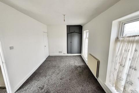 2 bedroom terraced house to rent, Redworth Road, Shildon