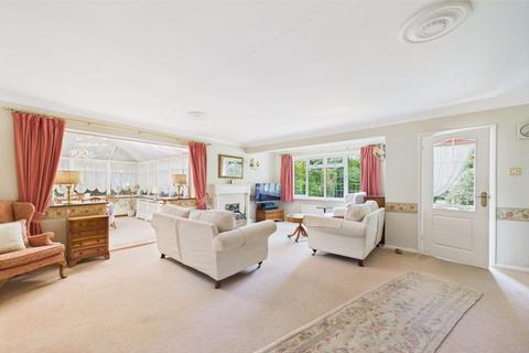 4 bedroom bungalow for sale, Boxhill