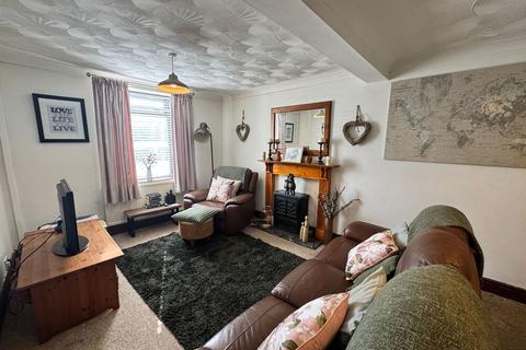 156 Bridgend Road, Maesteg, CF34 0NE