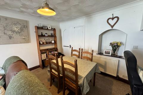 156 Bridgend Road, Maesteg, CF34 0NE