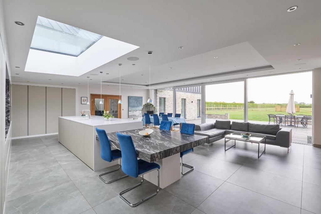 Meadowcroft Swavesey 2304250015.jpg