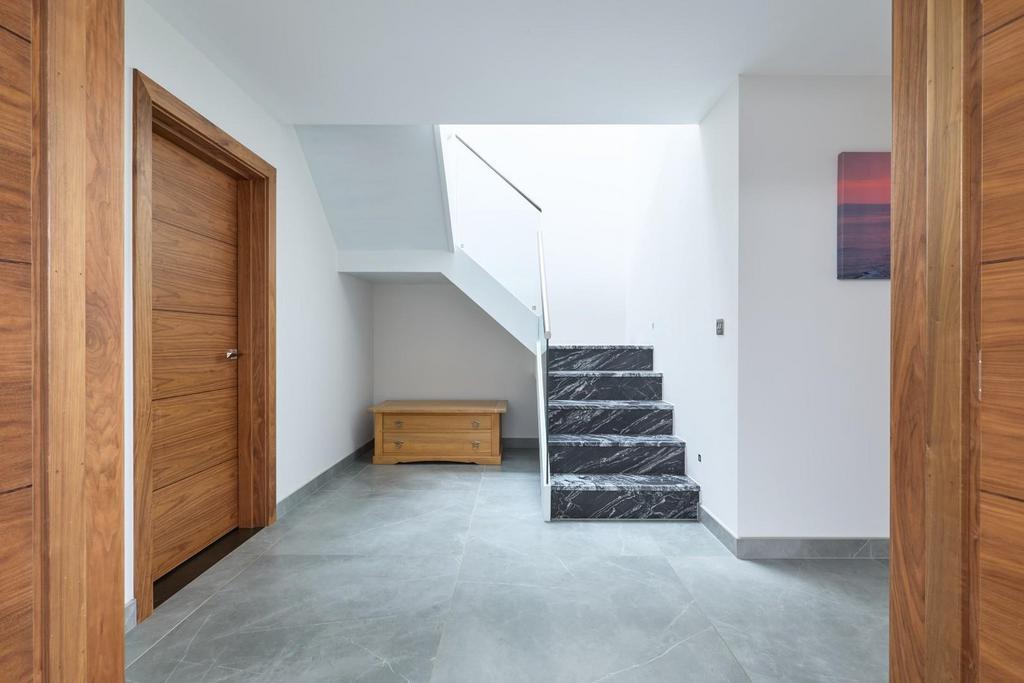 Meadowcroft Swavesey 2304250037.jpg