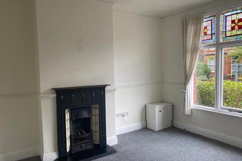 3 bedroom terraced house to rent, Hale WA15