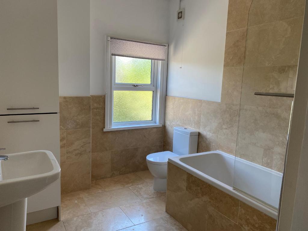 Family bathroom