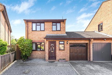 6 Argles Close, Greenhithe, DA9 9PA