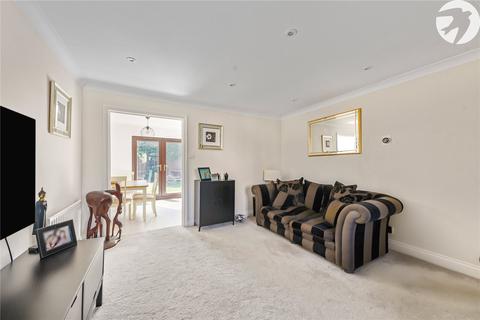 6 Argles Close, Greenhithe, DA9 9PA