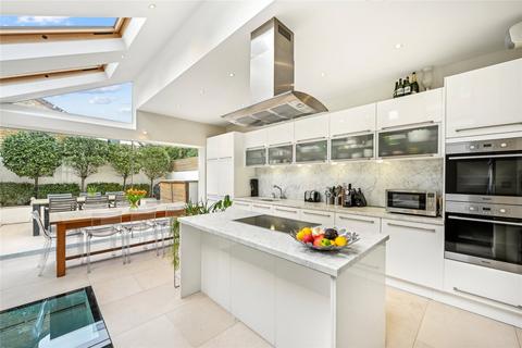 4 bedroom terraced house for sale, Bettridge Road, Fulham, London, SW6