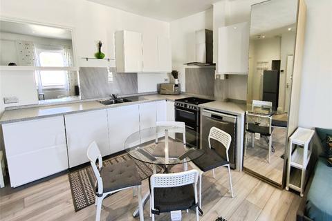 1 bedroom flat for sale, St. Philip's Road, Surbiton KT6