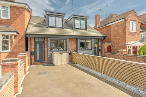 2 bedroom semi-detached bungalow for sale, Cot Lane, Kingswinford, DY6 9TY