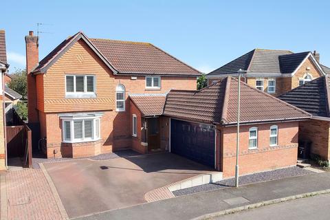 4 bedroom detached house for sale, Laburnum Way, Loughborough LE11