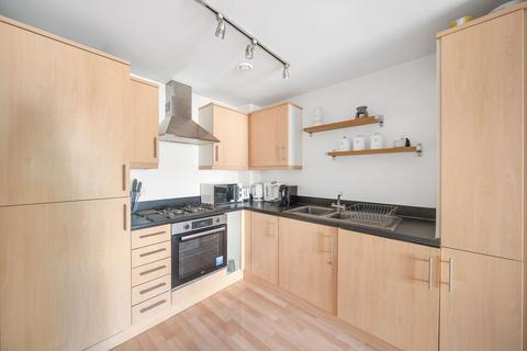 4 Burway Close, South Croydon, CR2 7AY