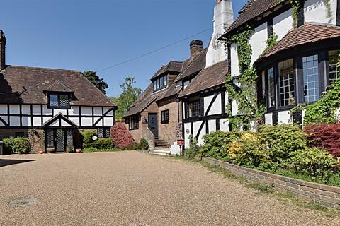 3 bedroom semi-detached house for sale, Sandhurst Lane, Bexhill-On-Sea