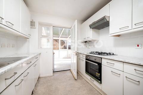 2 bedroom link detached house for sale, Longfield Avenue, Mill Hill, London, NW7