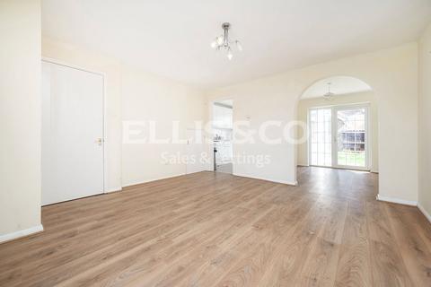 2 bedroom link detached house for sale, Longfield Avenue, Mill Hill, London, NW7