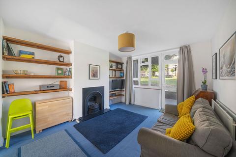 19 Holderness Way, London, SE27 0EU