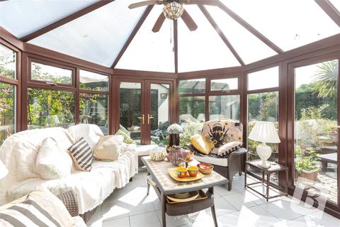 4 bedroom link detached house for sale, Dalmeny, Langdon Hills, Basildon, Essex, SS16