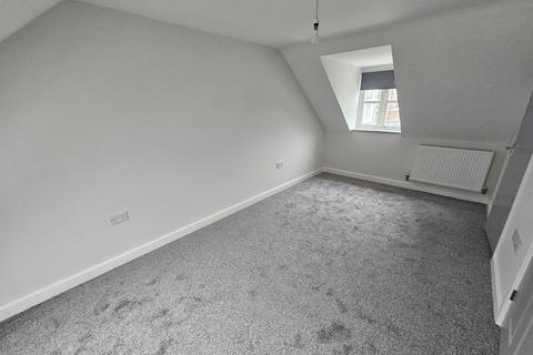 2 bedroom terraced house to rent, London Road, King's Lynn PE30