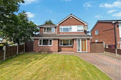 4 bedroom detached house for sale, Marlbrook Drive, Westhoughton, BL5