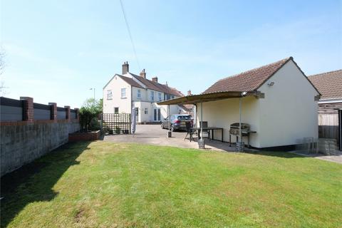 undefined, Spacious 3-4 Bedroom House With Significant Off-Street Parking & Garden