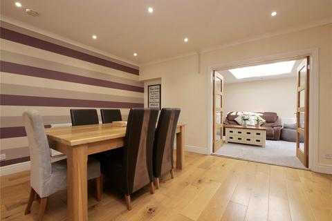 undefined, Spacious 3-4 Bedroom House With Significant Off-Street Parking & Garden